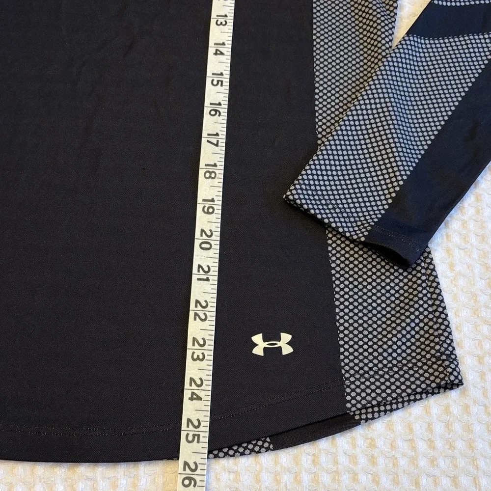 Under Armour MEDIUM Black Gray Dot Long Sleeve 1/4 Zip Mock Neck Top - Picture 8 of 12